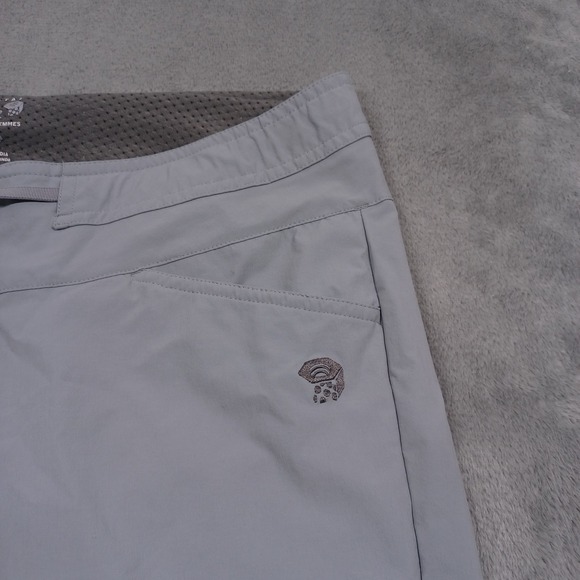 Mountain Hardwear Shorts WOmens 10 Gray Pockets Outdoor Activewear Casual - Picture 2 of 8